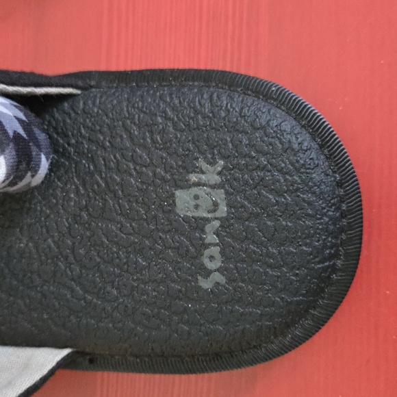 NWOT Sanuk Slides - Picture 3 of 5